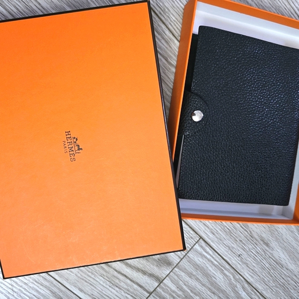 Hermes Black Togo Leather Ulysse PM Cover w/ Unlined Page Refill